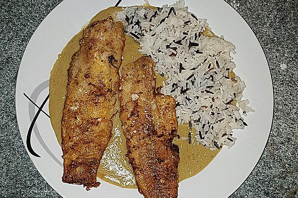 Fish Fillet with Banana – Coconut – Curry Sauce
