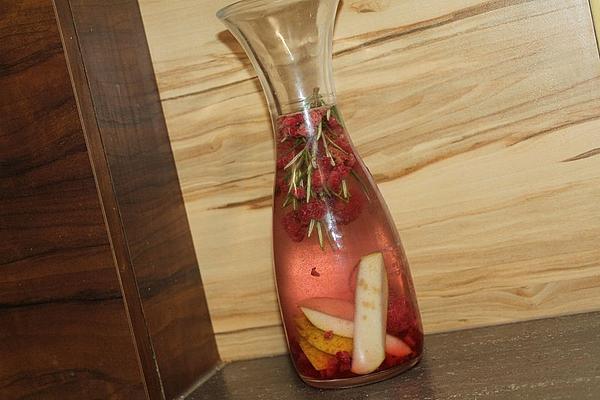 Flavored Water with Pear, Raspberry, Lemon and Rosemary