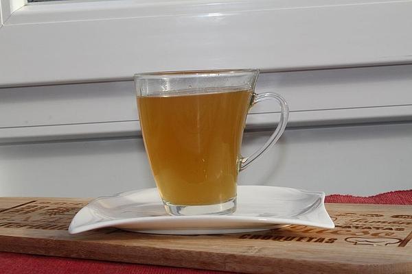Flu Tea with Chamomile and Ginger