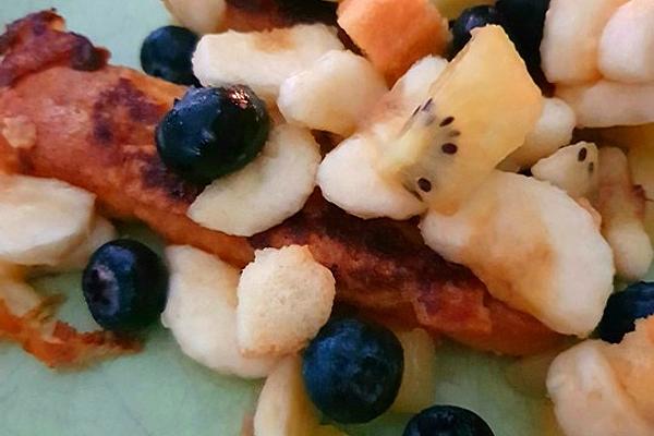 French Toast with Ladyfingers and Fruit Salad
