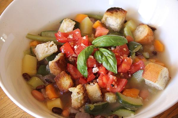 French Vegetable Soup with Pisto