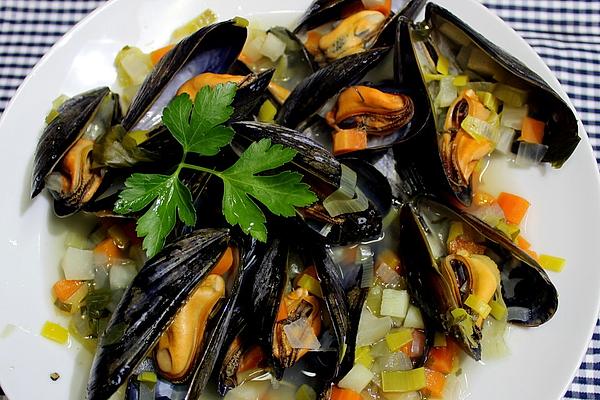 Fresh Mussels – Classic Style