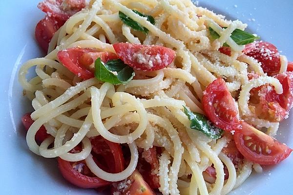 Fresh Pasta Dish with Lemon and Parmesan