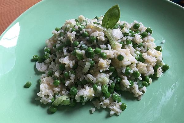 Fried Egg and Pea Rice