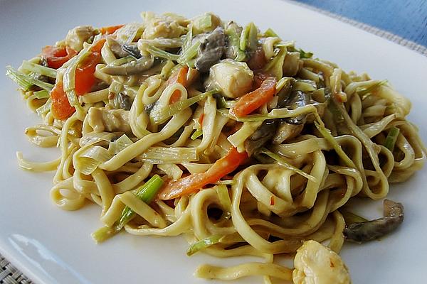 Fried Noodles with Coconut Milk