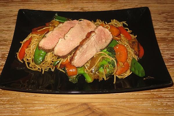 Fried Noodles with Duck Breast