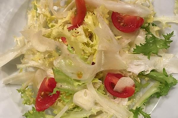 Frize Salad À La Gabi