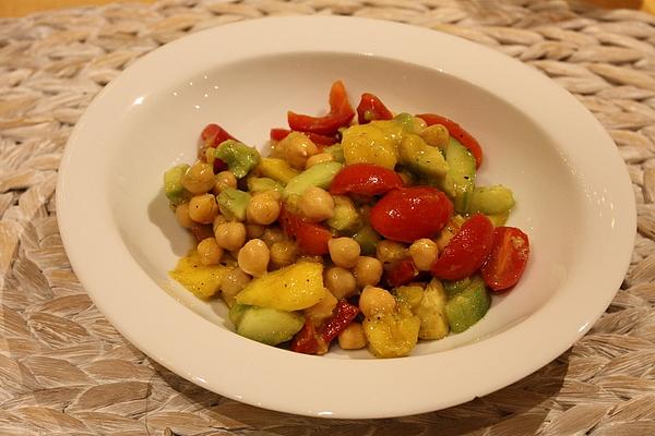 Fruity – Fresh Chickpea Salad