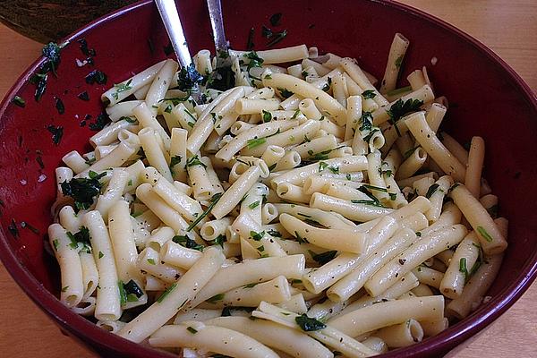 Garlic Noodle Salad