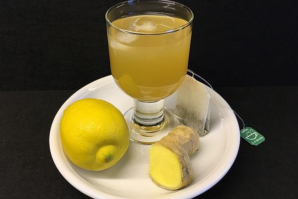 Ginger and Lemon Iced Tea