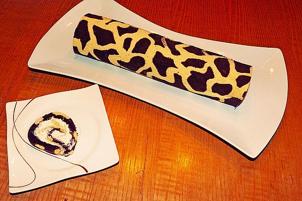 Giraffe Biscuit Roulade