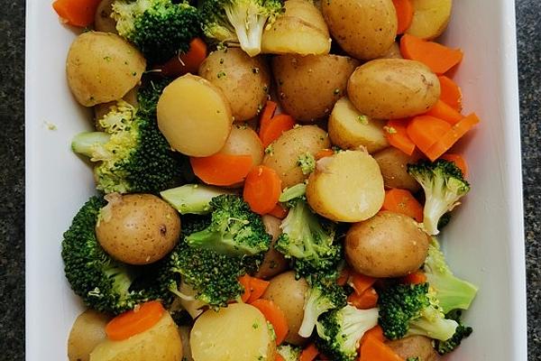 Gluten-free Potato, Broccoli and Carrot Casserole