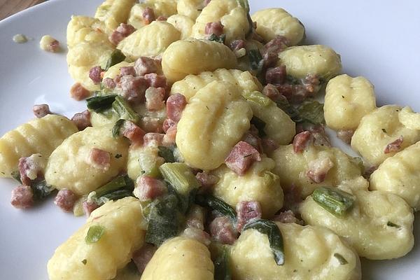 Gnocchi in Leek and Bacon Sauce