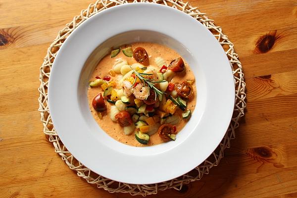 Gnocchi in Paprika Sauce with Prawns and Sauteed Vegetables