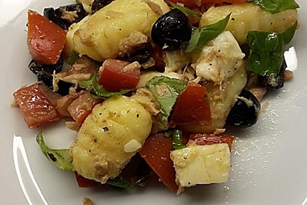 Gnocchi Salad with Tuna and Mozzarella