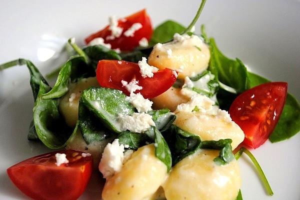 Gnocchi with Cocktail Tomatoes and Feta Cheese