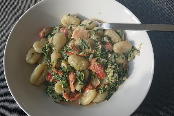 Gnocchi with Spinach and Salmon