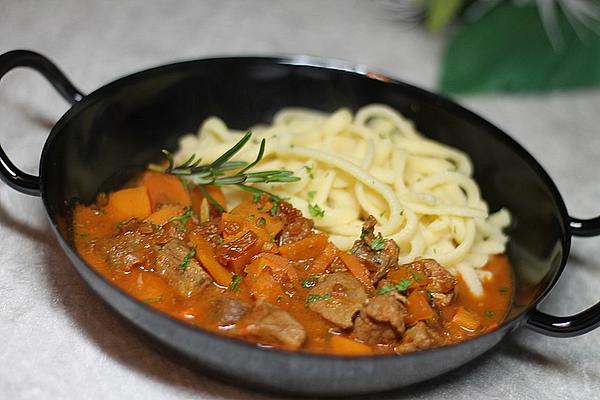 Beef Goulash with Pumpkin