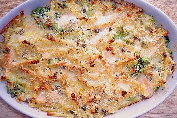 Gourmet Casserole with Pasta and Salmon
