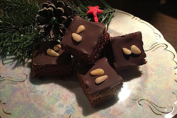 Grandma Erna`s Pine and Chocolate Cookies