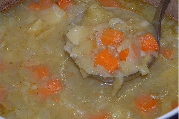 Grandma`s Cabbage, Potato and Carrot Stew from Pressure Cooker