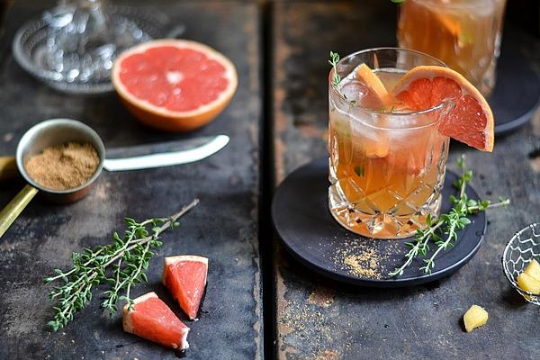 Grapefruit Iced Tea with Ginger and Thyme