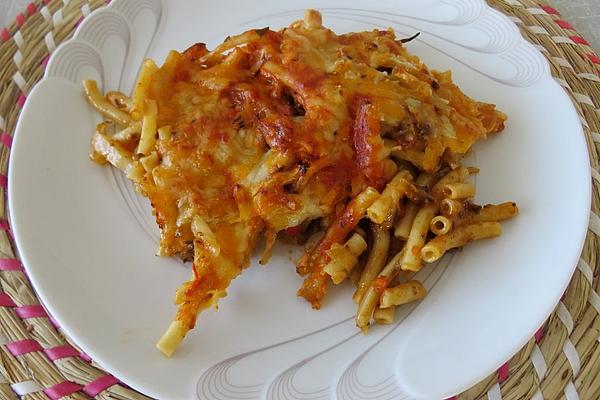 Gratinated Cabbage Noodle Pan