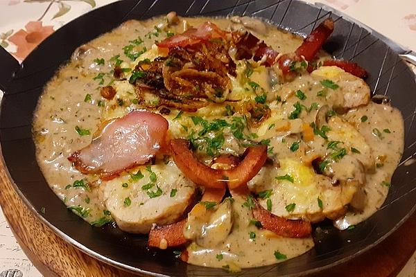 Gratinated Spaetzle – Pork Fillet – Pan