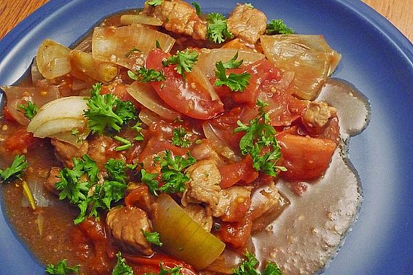 Greek Onion and Tomato Saucepan