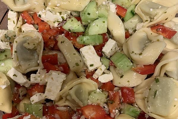 Greek Tortello Salad