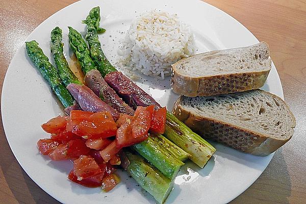 Green Asparagus with Parma Ham and Tomato Vinaigrette