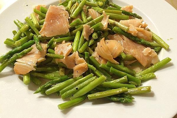 Green Asparagus with Smoked Salmon