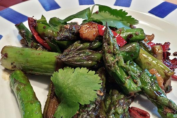 Green Asparagus with Walnuts