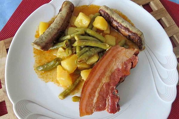 Green Bean and Potato Stew with Sausage Meat