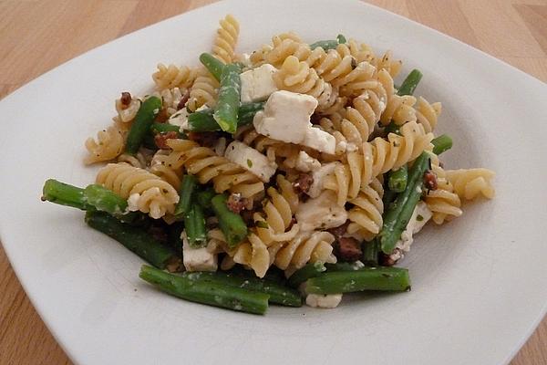 Green Beans with Pasta and Feta Cheese