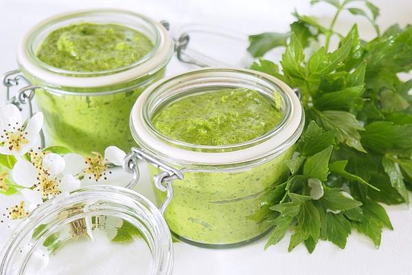 Green Pesto with Lovage