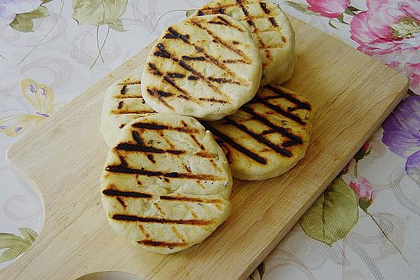 Grilled Flat Bread with Cheese
