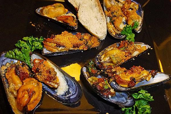 Grilled Mussels