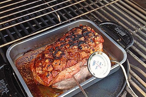 Grilled Roast Beef with Beer and Honey Crust