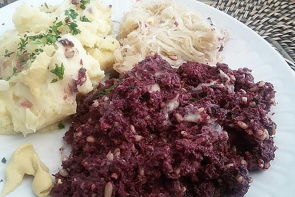 Grützwurst with Sauerkraut