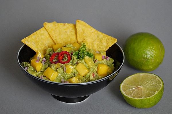 Guacamole with Mango and Mint