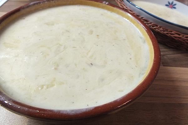 Hand Cheese with Sour Cream