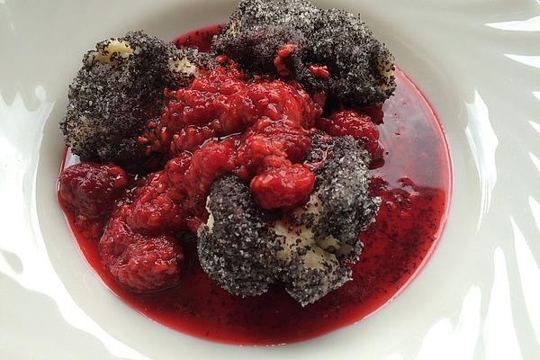Healthy Curd Poppy Seed Dumplings with Raspberry Compote