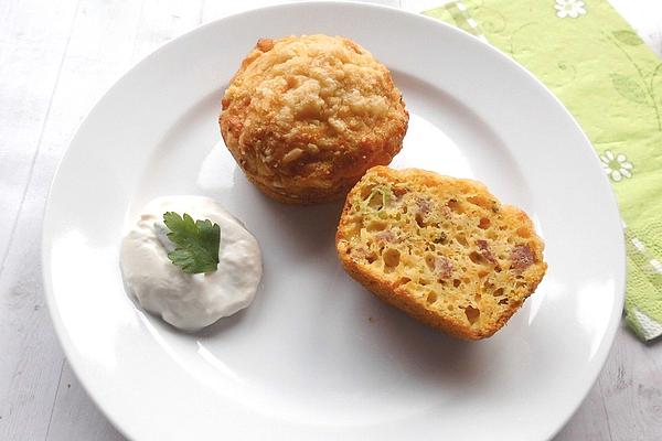 Hearty Pumpkin Muffins with Bacon and Cheese
