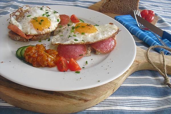 Hearty – Spicy Fried Eggs