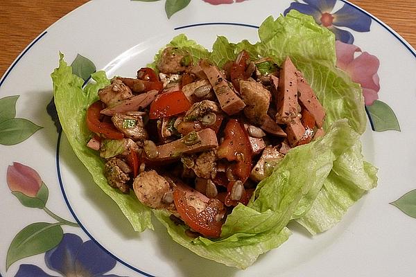 Hearty Tomatoes – Mozzarella – Sausage Salad