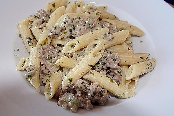 Herbal – Cream – Cheese Noodles with Minced Meat