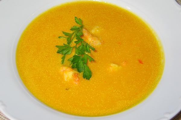 Hokkaido – Pumpkin Soup with Coconut Milk and Prawns