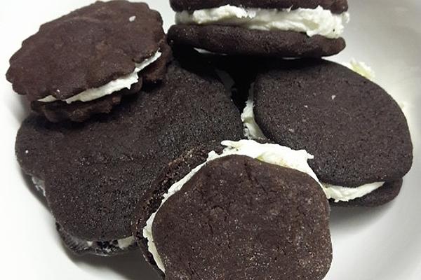 Homemade Cookies in Oreo Style