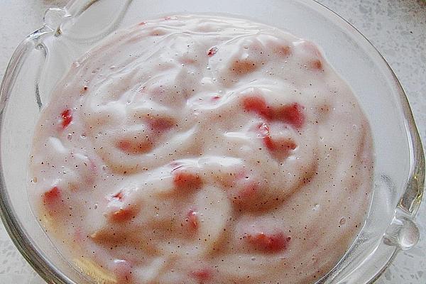 Homemade Strawberry Pudding